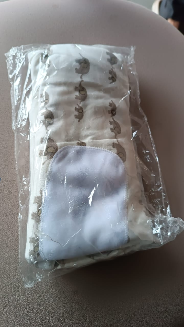 Soft Cotton Adjustable Baby Swaddle Wrap for Newborns (1 Pc) Soft Cotton Adjustable Baby Swaddle Wrap for Newborns (1 Pc)